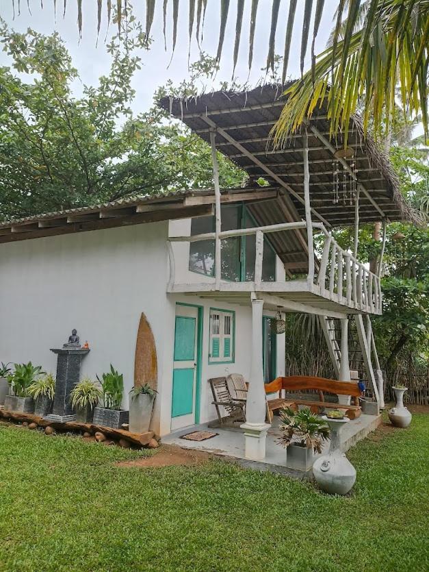 Beach House Kalukatiya - Family Villa, Seaview Room, Garden Room Dikwella Eksteriør bilde